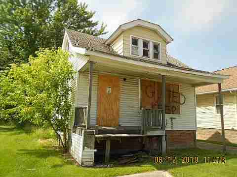 15022 Fordham (4)_m.jpg